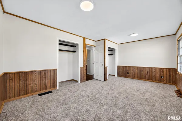 $174,900 | 300 North Stanley Drive, Chillicothe, IL 61523