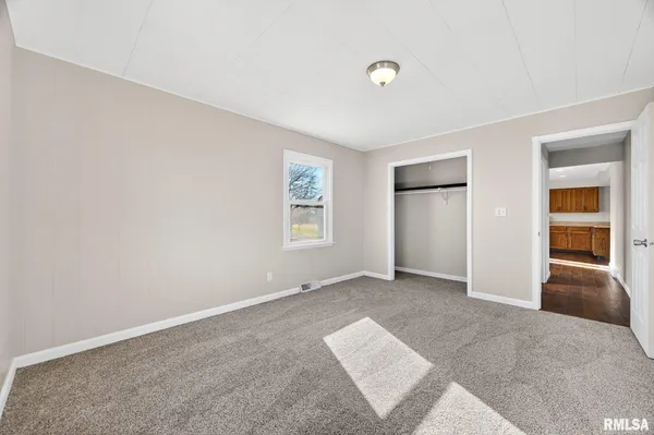 $174,900 | 300 North Stanley Drive, Chillicothe, IL 61523