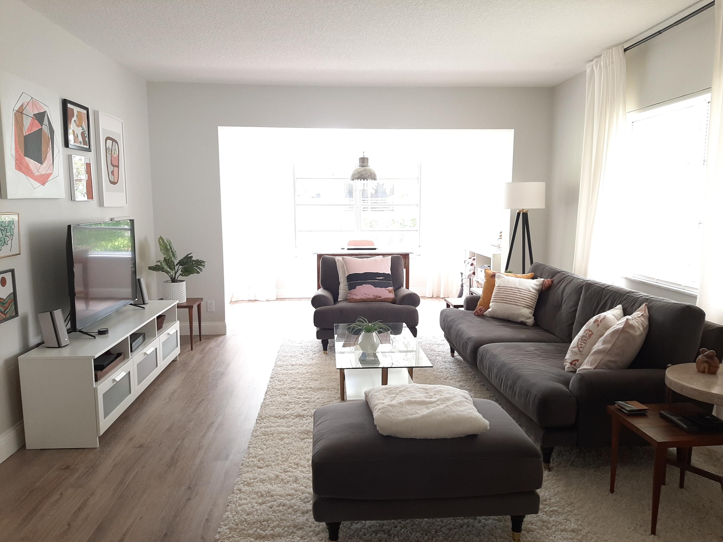 2820 Southwest 22nd Avenue, Unit 202 Delray Beach, FL 33445 - Photo 14 of 49 Living Area