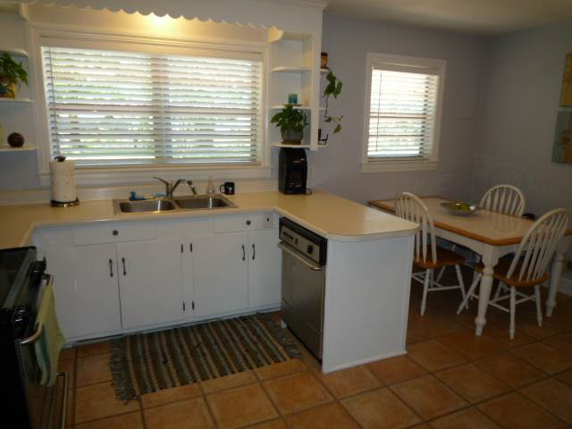 109 Ridgecrest Drive Greenville, SC 29609 - Photo 6 of 20 Gallery Image 6