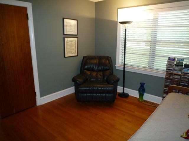 109 Ridgecrest Drive Greenville, SC 29609 - Photo 9 of 20 Gallery Image 9