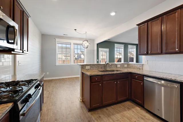 $2,295 | 785 Redbud Lane, Summerville, SC 29486