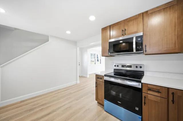 $350,000 | 30 Gingras Drive, Nashua, NH 03060