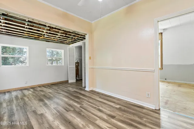 $122,900 | 401 Pecan Lane, Lake Waccamaw, NC 28450