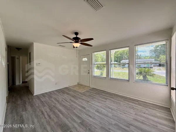 $1,200 | 4623 Suffolk Avenue, Jacksonville, FL 32208