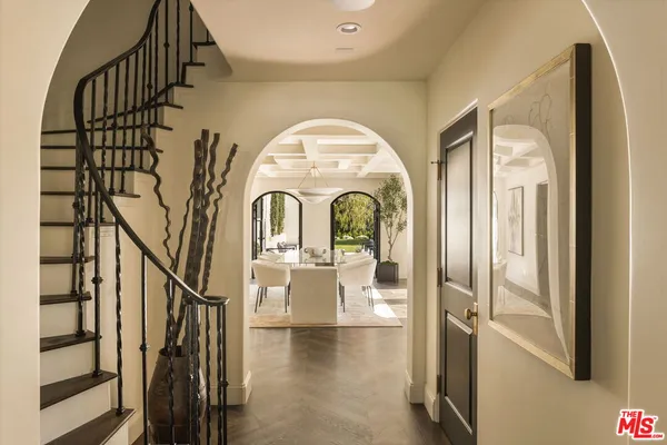 $6,950,000 | 134 North McCadden Place, Los Angeles, CA 90004