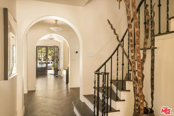 $6,950,000 | 134 North McCadden Place, Los Angeles, CA 90004