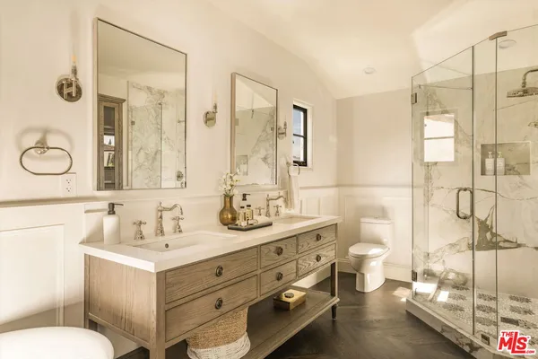 $6,950,000 | 134 North McCadden Place, Los Angeles, CA 90004