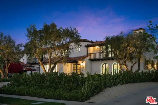 $6,950,000 | 134 North McCadden Place, Los Angeles, CA 90004