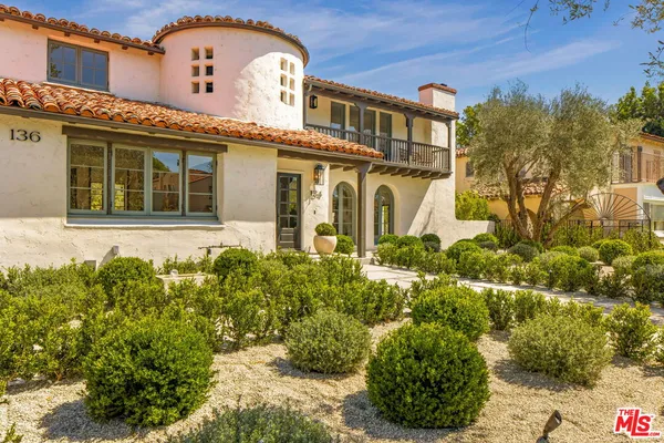 $6,950,000 | 134 North McCadden Place, Los Angeles, CA 90004