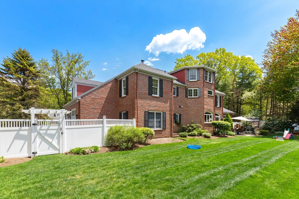 3 Stafford Road Lynnfield, MA 01940 - Photo 39 of 41