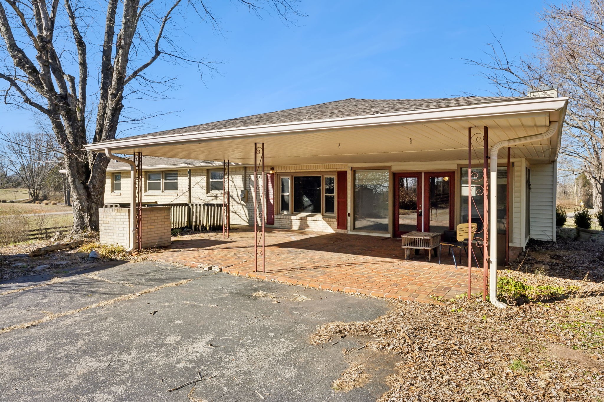 1170 Jim Read Road Ashland City, TN 37015 - Photo 39 of 39 a view of a house with a patio