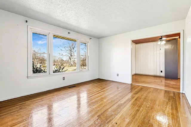 $329,000 | 1170 Jim Read Road, Ashland City, TN 37015