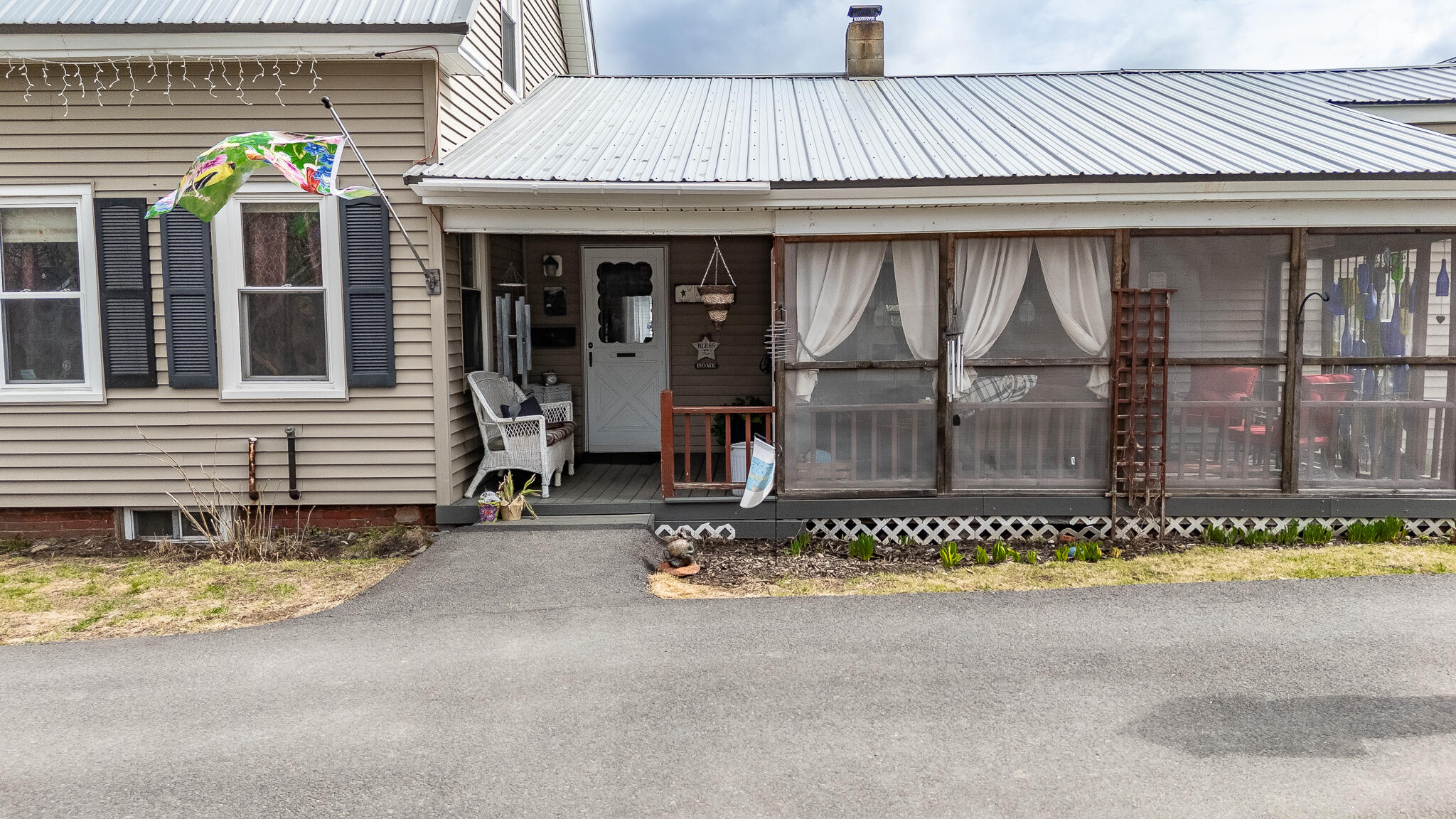 21 Pleasant Street Milo, ME 04463 - Photo 31 of 49