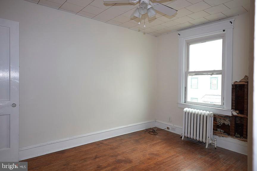 88 Clifton Avenue Sharon Hill, PA 19079 - Photo 12 of 22