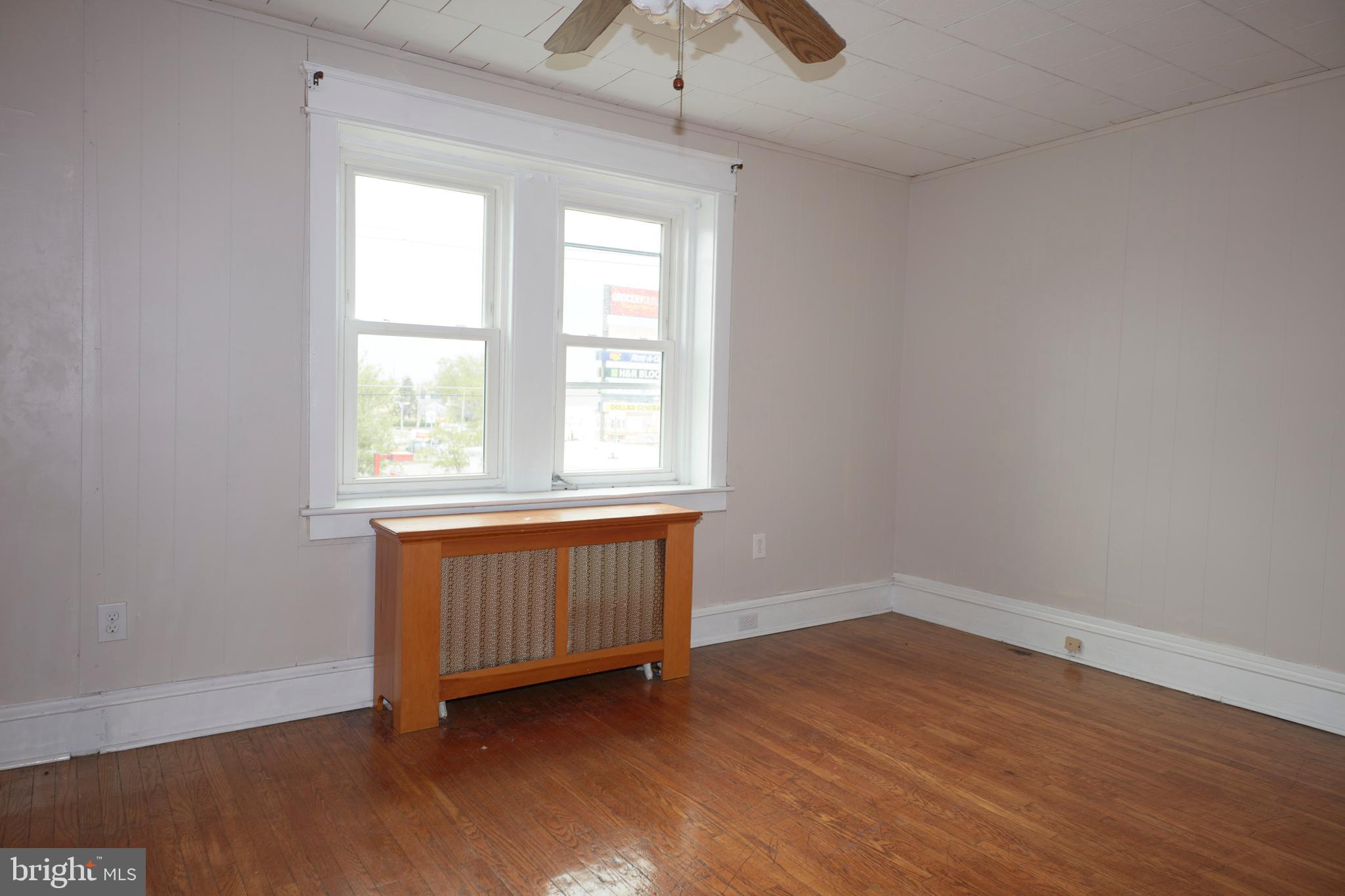 88 Clifton Avenue Sharon Hill, PA 19079 - Photo 16 of 22