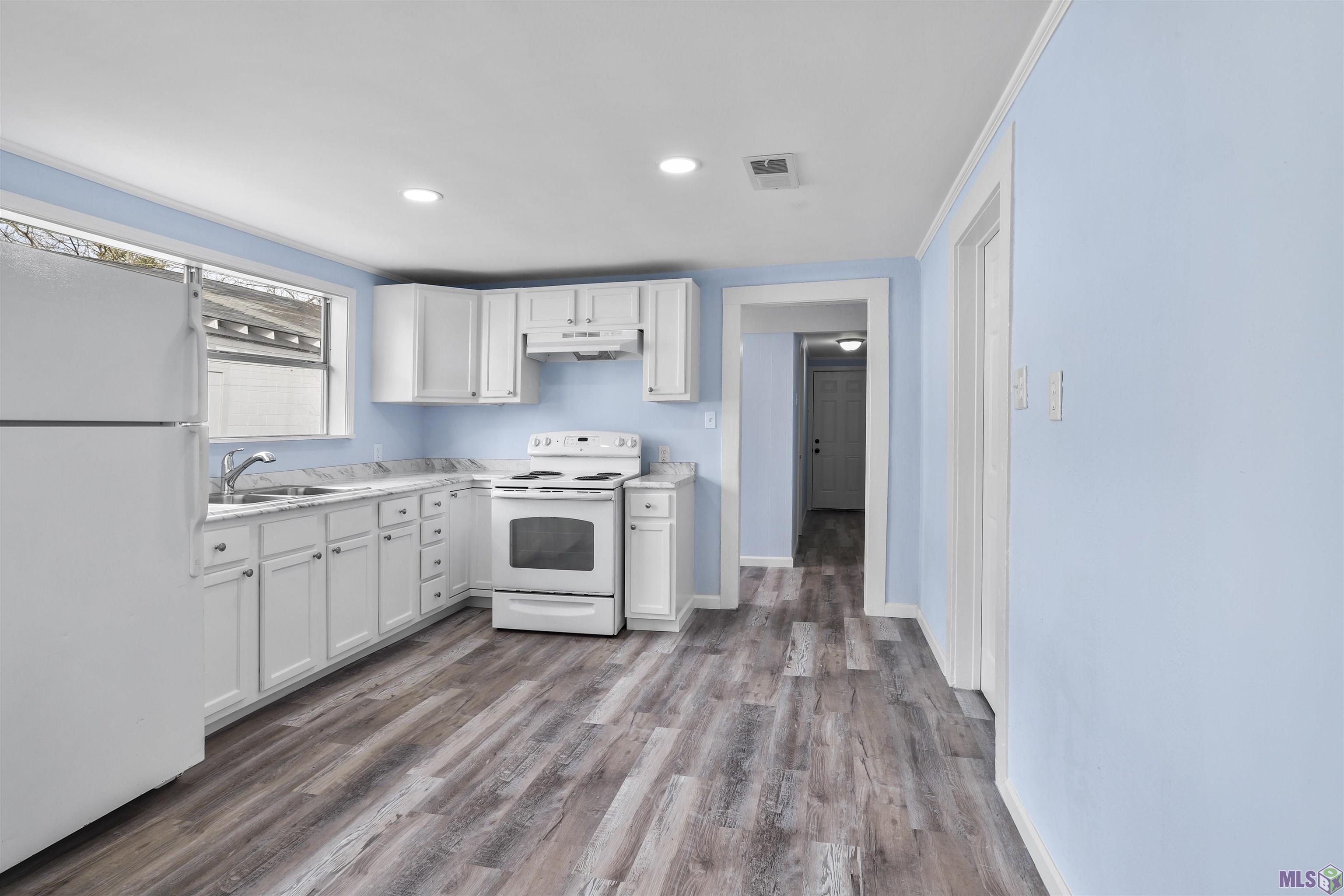 4063 Noah Street Baton Rouge, LA 70802 - Photo 3 of 10 Gallery Image 3