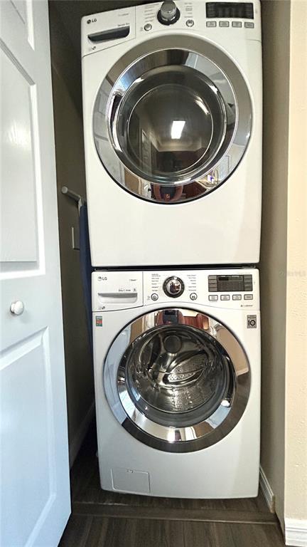 10000 Southwest 52nd Avenue, Unit 7 Gainesville, FL 32608 - Photo 10 of 24 a close up view of washer and dryer