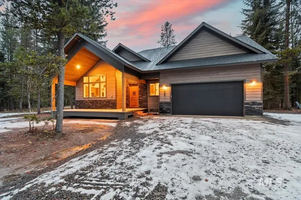 $779,000 | 136 Jacks Loop, Donnelly, ID 83615