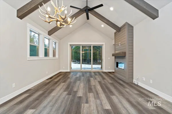 $779,000 | 136 Jacks Loop, Donnelly, ID 83615