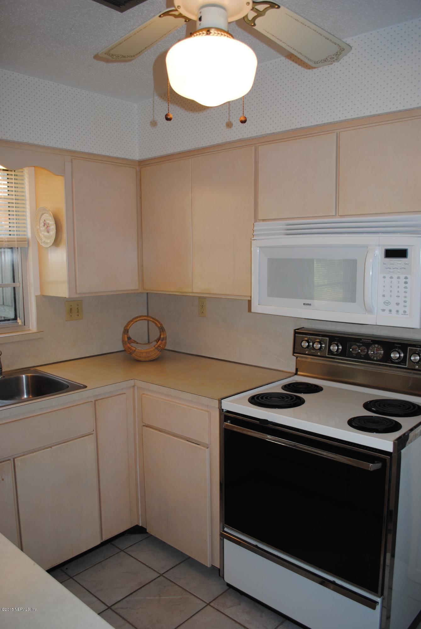 3354 Sequoia Road Orange Park, FL 32073 - Photo 15 of 27 Kitchen view two