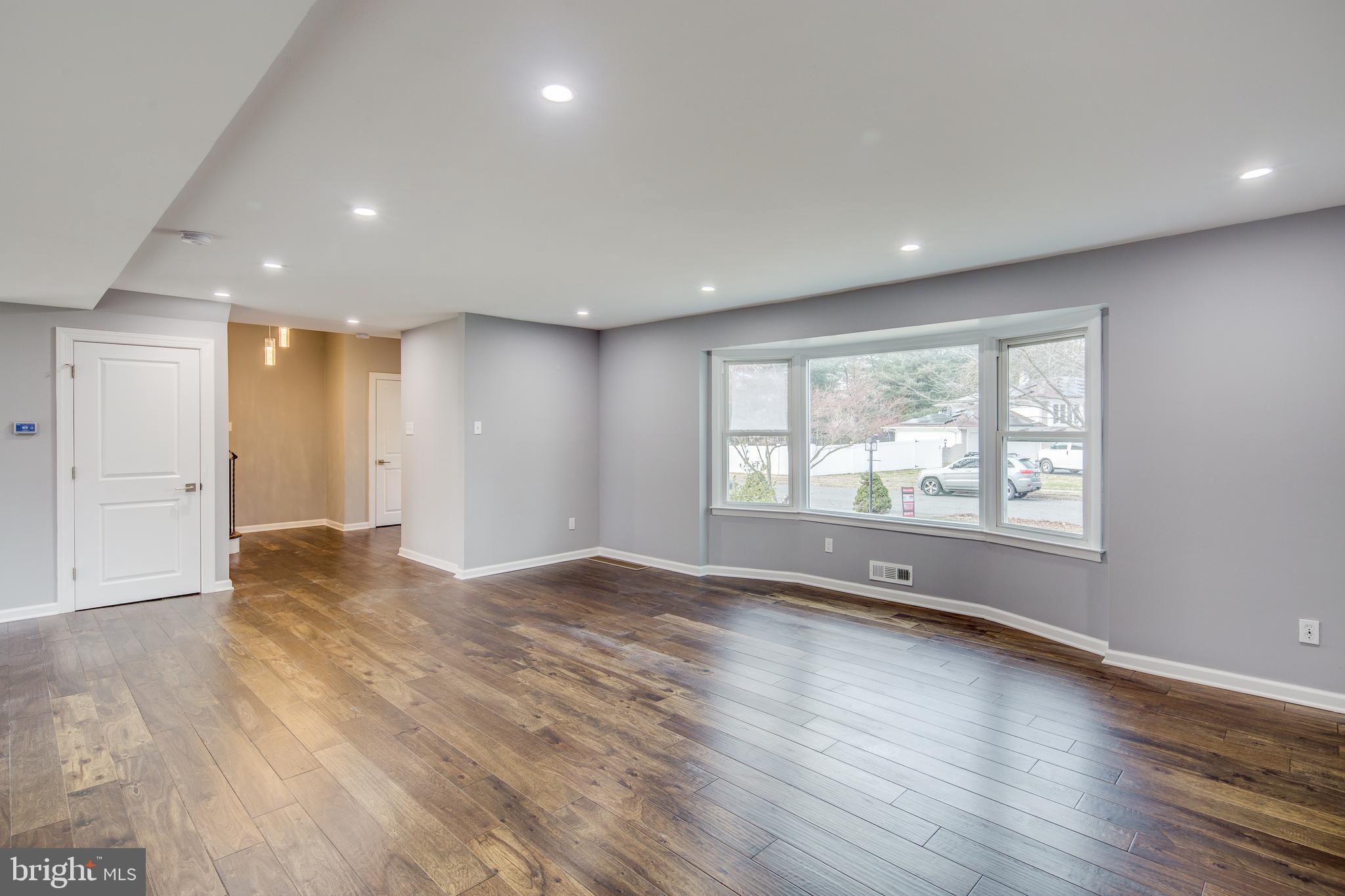 1921 Kings Point Road Cherry Hill, NJ 08003 - Photo 4 of 23 Gallery Image 4