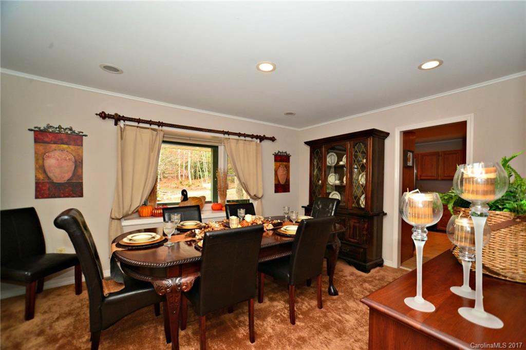 284 Forest Run Road Whittier, NC 28789 - Photo 13 of 24 Gallery Image 13