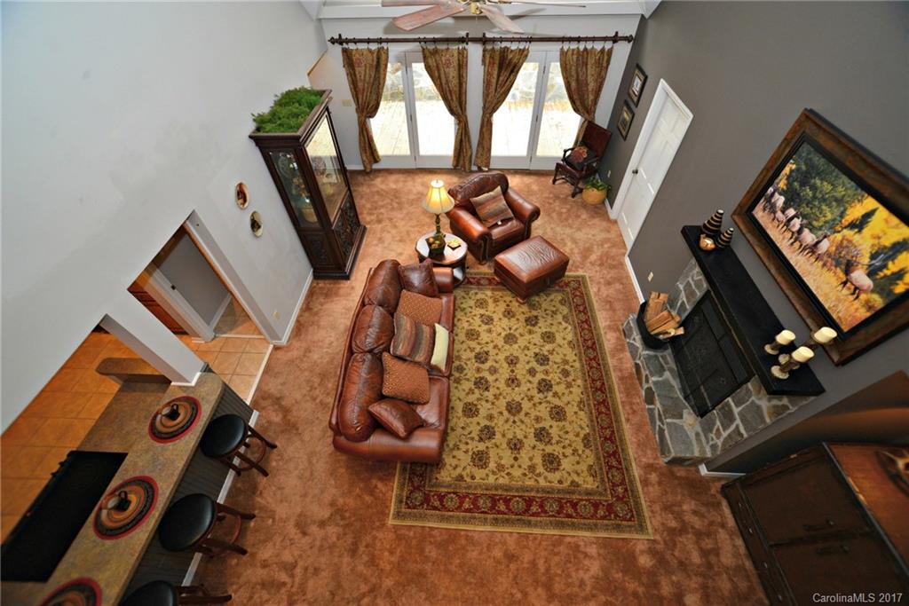 284 Forest Run Road Whittier, NC 28789 - Photo 14 of 24 Gallery Image 14