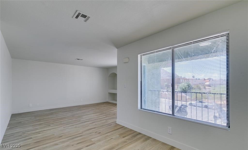 6932 Kilgore Drive, Unit C Las Vegas, NV 89156 - Photo 15 of 32