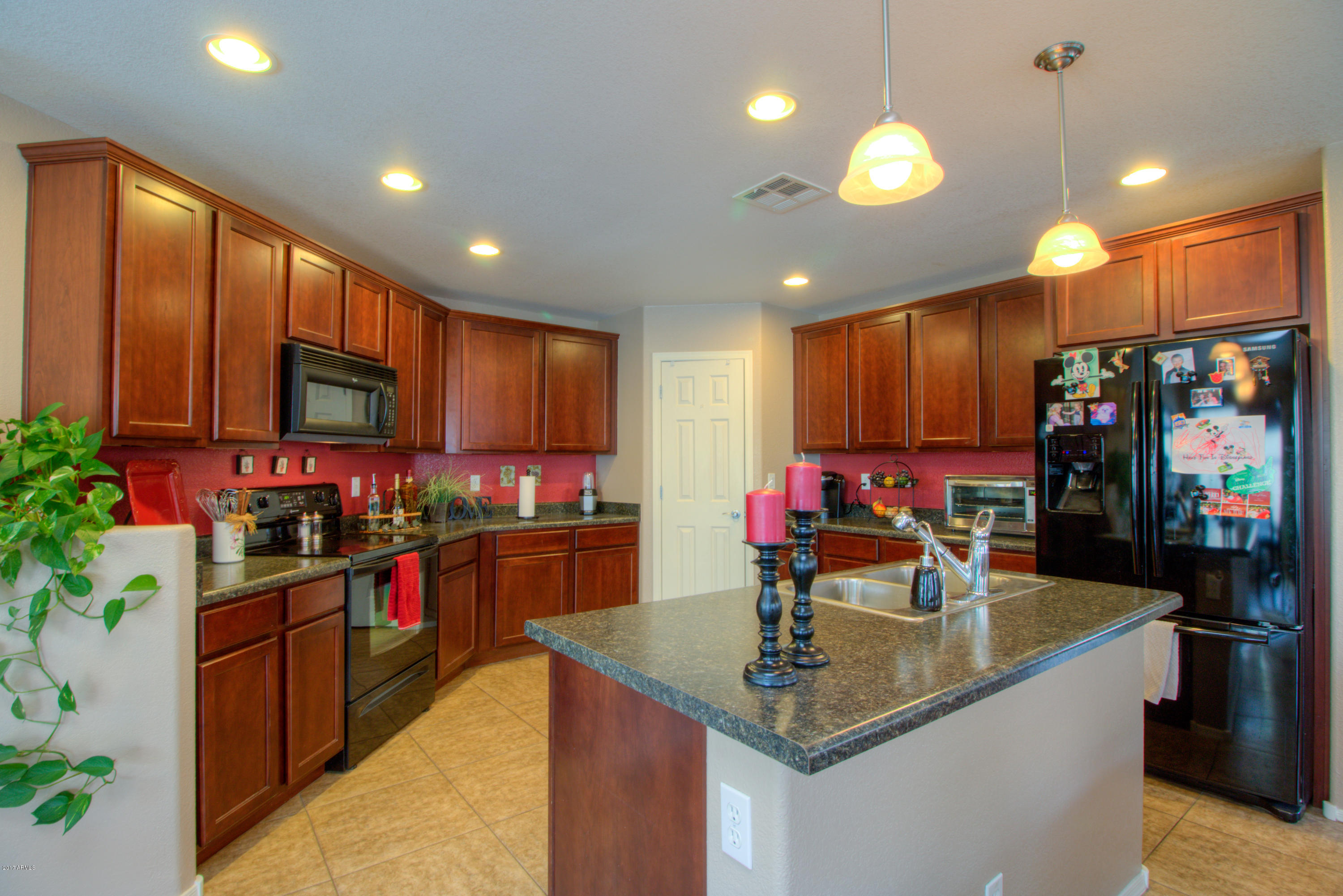 17885 North Madison Road Maricopa, AZ 85139 - Photo 11 of 42 11