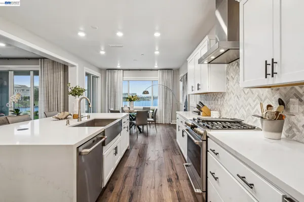 $945,000 | 2827 Irish Mdw Way, Lathrop, CA 95330