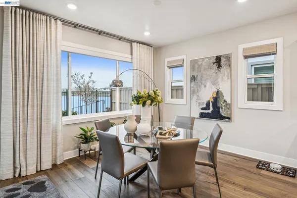 $945,000 | 2827 Irish Mdw Way, Lathrop, CA 95330