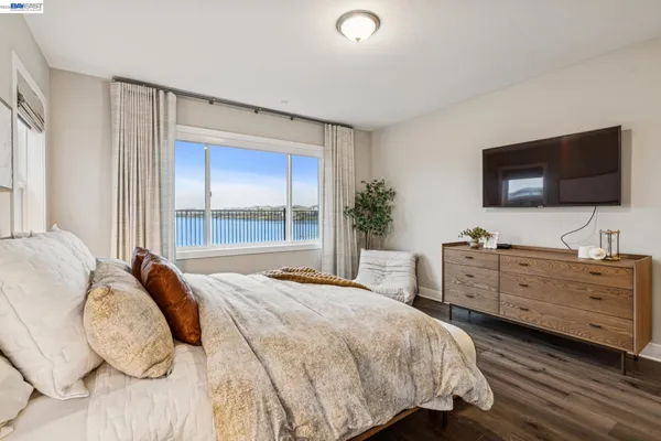 $945,000 | 2827 Irish Mdw Way, Lathrop, CA 95330