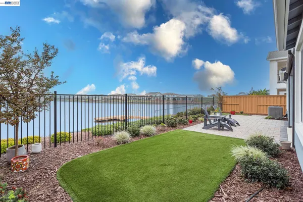 $945,000 | 2827 Irish Mdw Way, Lathrop, CA 95330