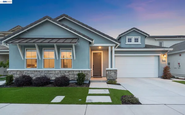 $945,000 | 2827 Irish Mdw Way, Lathrop, CA 95330
