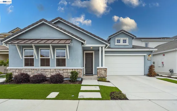 $945,000 | 2827 Irish Mdw Way, Lathrop, CA 95330