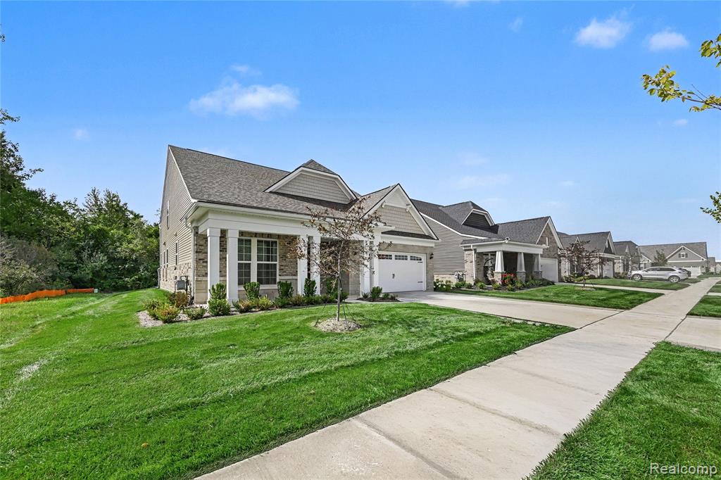 5224 Lewiston Road Canton, MI 48188 - Photo 3 of 38 Gallery Image 3