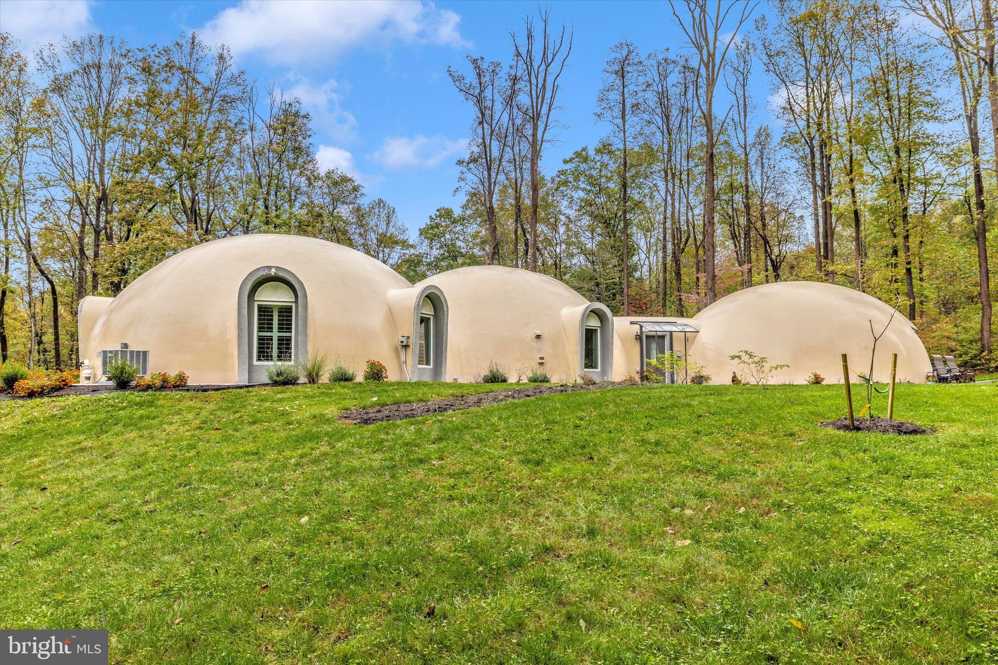 4940 Fox Tower Road Smithsburg, MD 21783 - Photo 31 of 41 a view of a backyard