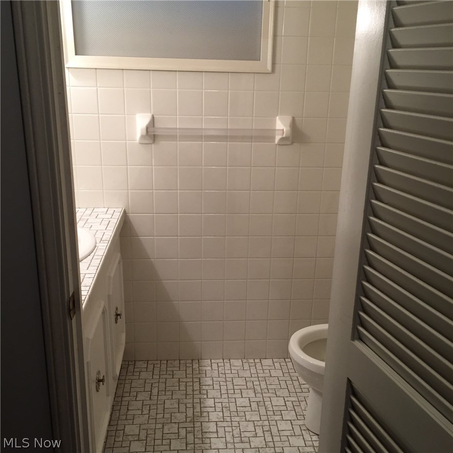 1417 Bell Road Chagrin Falls, OH 44022 - Photo 15 of 21 Half bath in basement