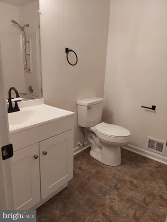 $389,000 | 103 Northwood Circle, Cross Junction, VA 22625