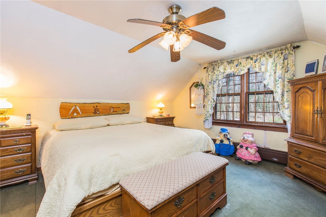 173 Howard Hill Road Foster, RI 02825 - Photo 11 of 31 Master Bedroom
