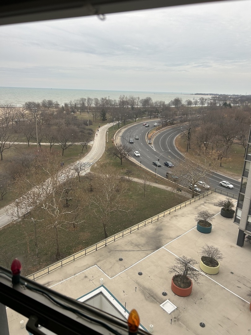 5701 North Sheridan Road, Unit 10G Chicago, IL 60660 - Photo 2 of 2 a view of a terrace with sky view