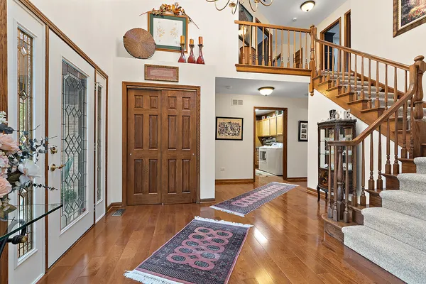 $650,000 | 10711 Landings Drive, Orland Park, IL 60467