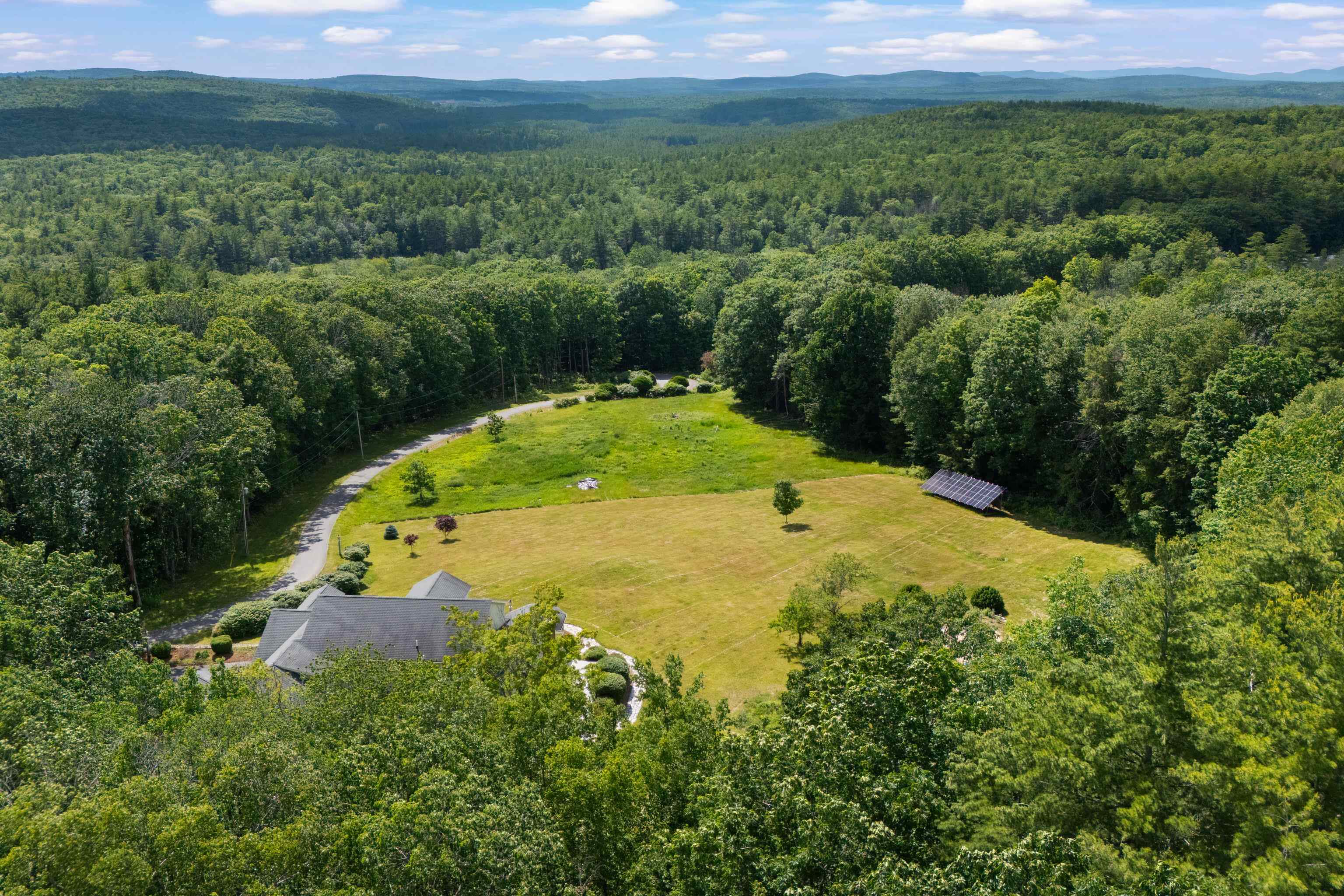 101 Mansion Road Dunbarton, NH 03046 - Photo 14 of 60