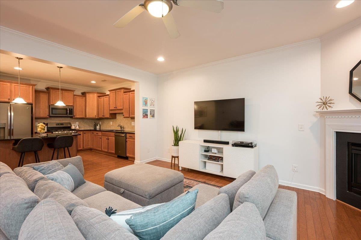 2405 Swans Rest Way Raleigh, NC 27606 - Photo 14 of 29 Photo 14