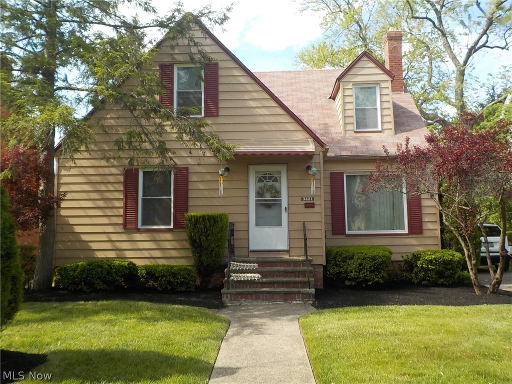3421 Berkeley Road Cleveland, OH 44118 - Photo 1 of 8