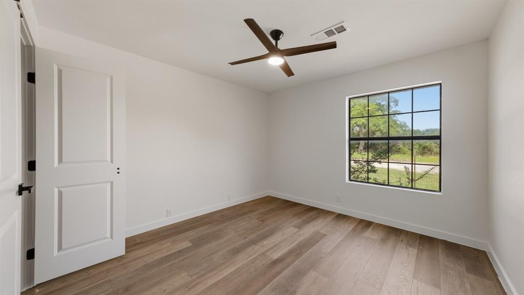 109 Aslan Road Poolville, TX 76487 - Photo 22 of 37