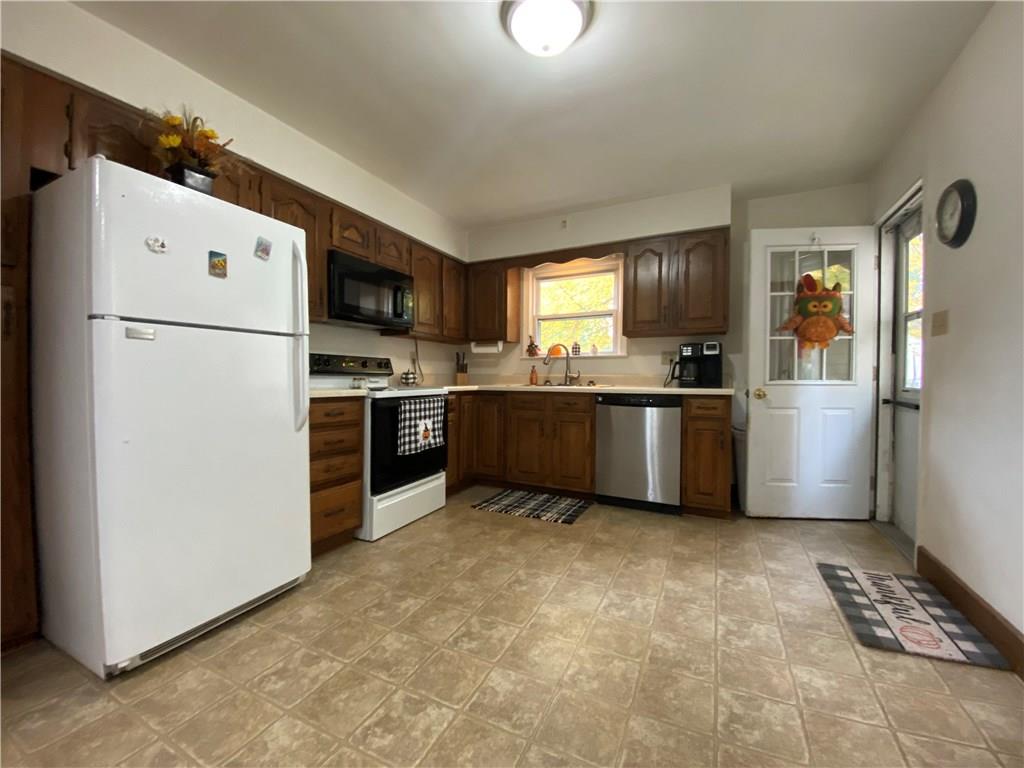 600 Koonce Road Hermitage, PA 16148 - Photo 3 of 25 Gallery Image 3