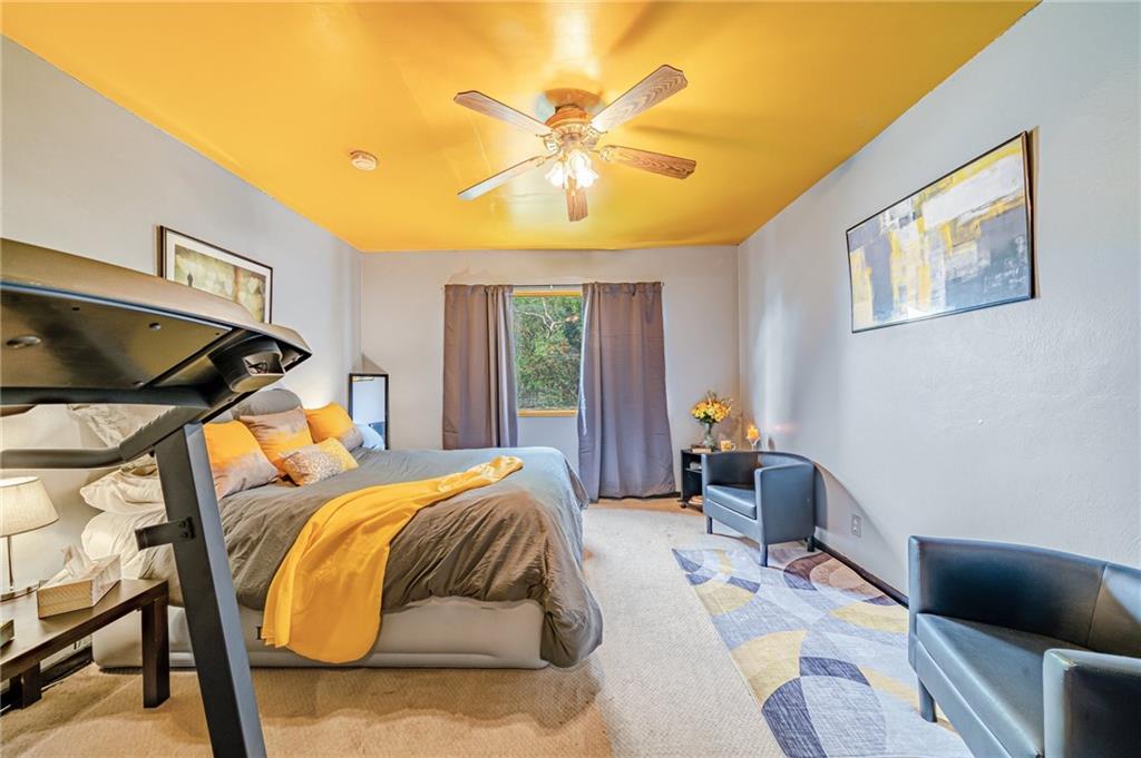 2904 Laketon Road Pittsburgh, PA 15235 - Photo 23 of 37 Gallery Image 23