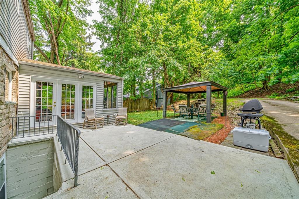 2904 Laketon Road Pittsburgh, PA 15235 - Photo 32 of 37 Gallery Image 32